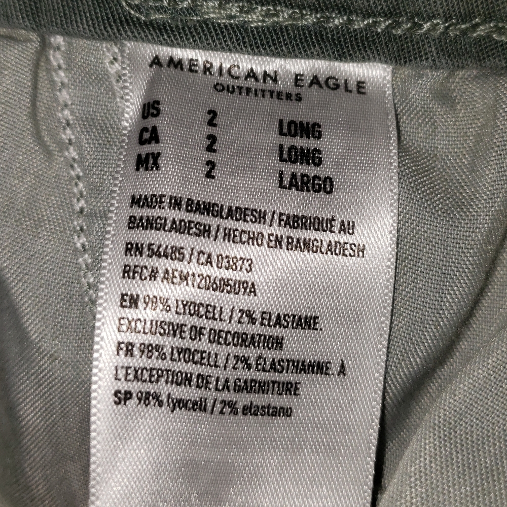 American Eagle Dreamy Drape Mid Rise Baggy Wide Leg Cargo Pants - Picture 7 of 9